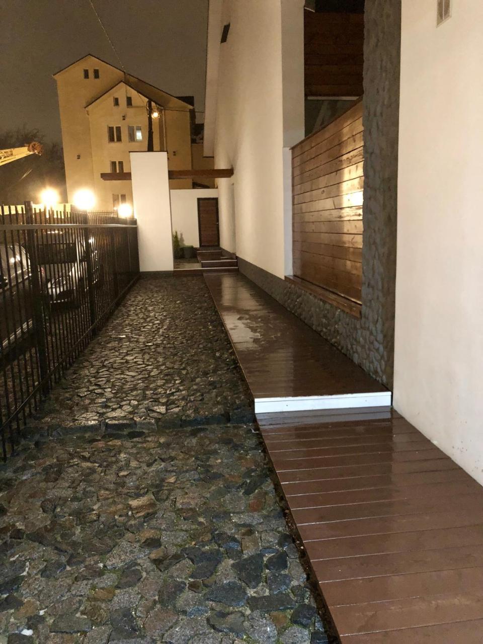2-Level Apartments With Terrace In The Center Of วีเต็บส์ ภายนอก รูปภาพ