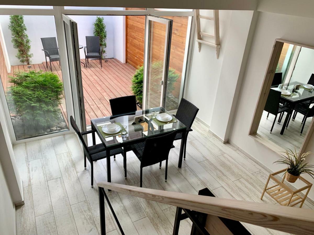 2-Level Apartments With Terrace In The Center Of วีเต็บส์ ภายนอก รูปภาพ