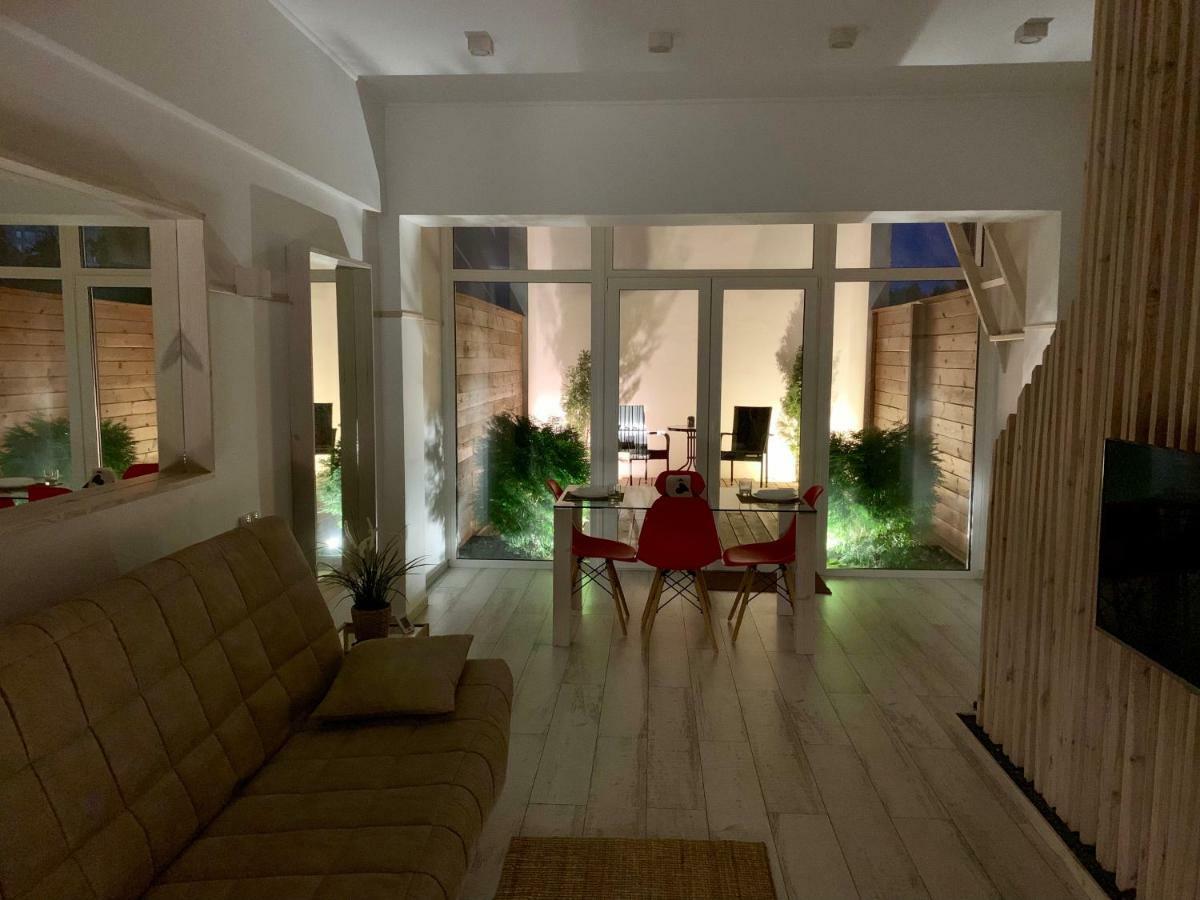 2-Level Apartments With Terrace In The Center Of วีเต็บส์ ภายนอก รูปภาพ