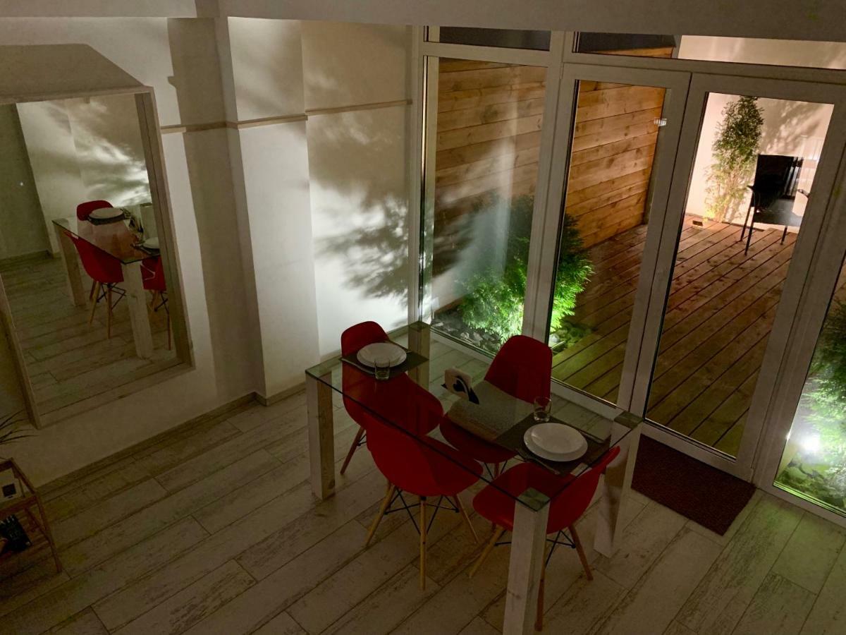2-Level Apartments With Terrace In The Center Of วีเต็บส์ ภายนอก รูปภาพ
