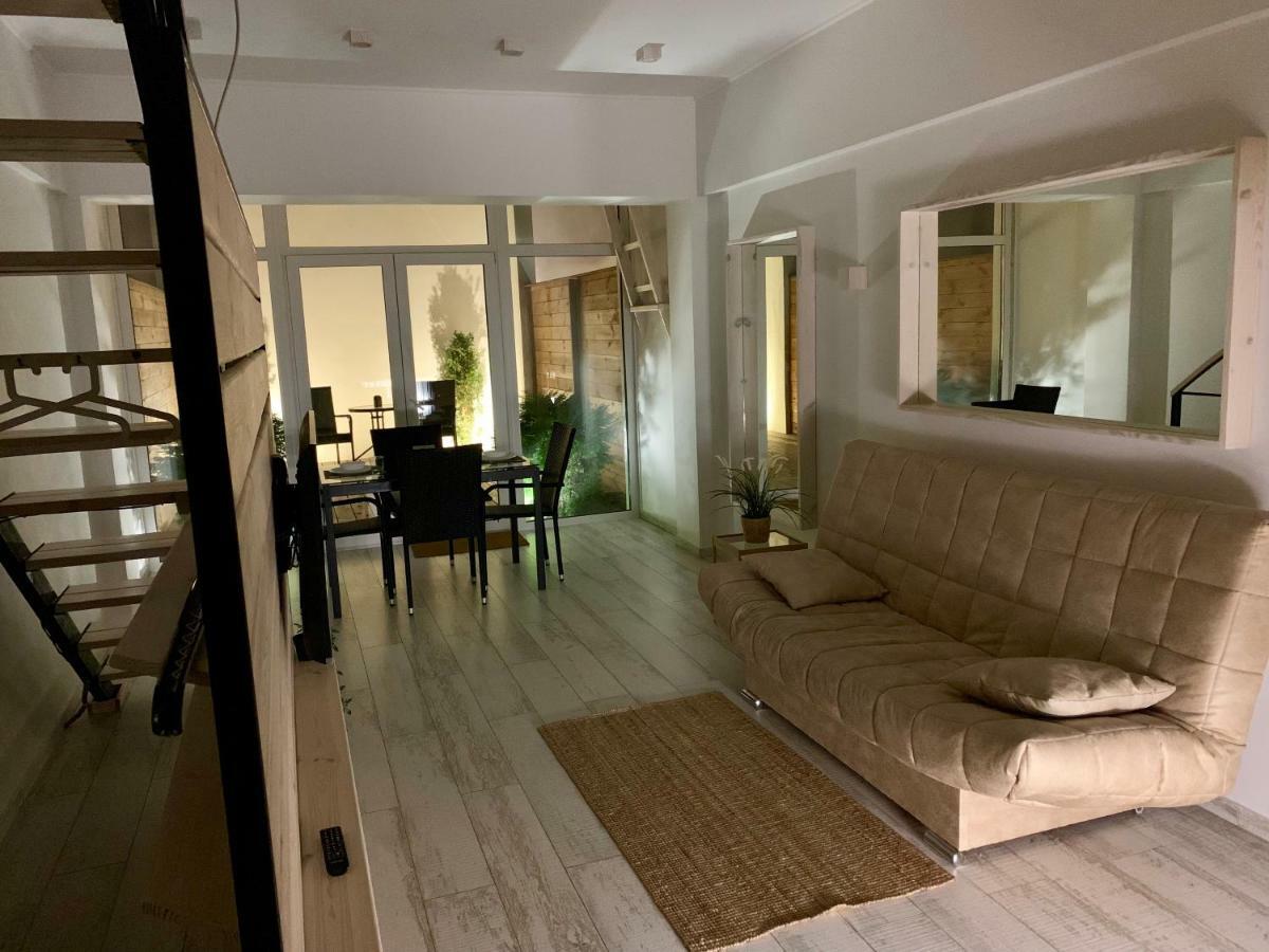 2-Level Apartments With Terrace In The Center Of วีเต็บส์ ภายนอก รูปภาพ